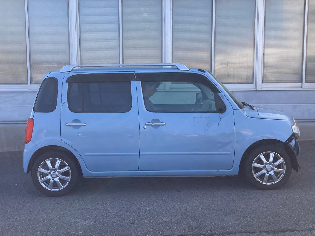 DAIHATSU MIRA COCOA