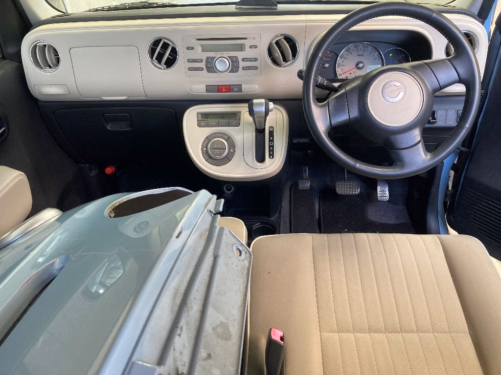 DAIHATSU MIRA COCOA