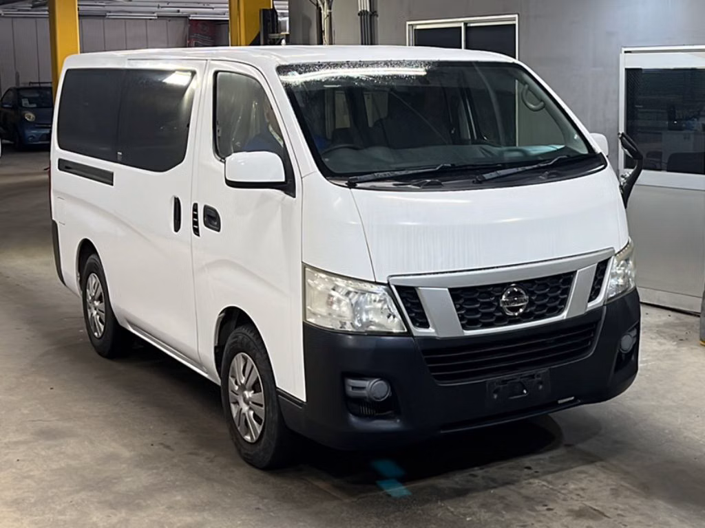 NISSAN NV350 CARAVAN