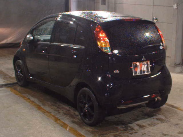 MITSUBISHI I