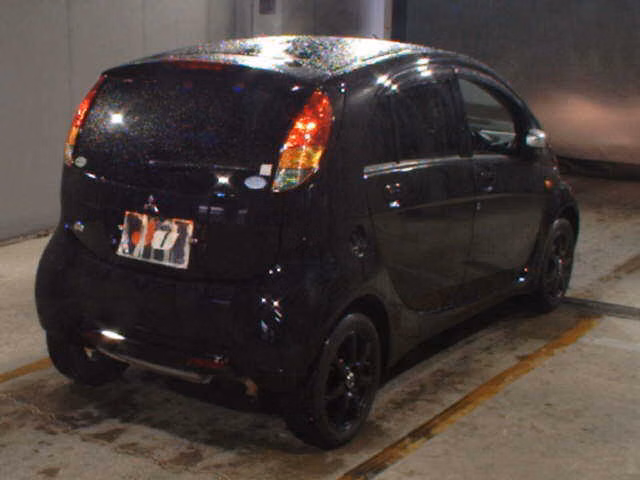MITSUBISHI I