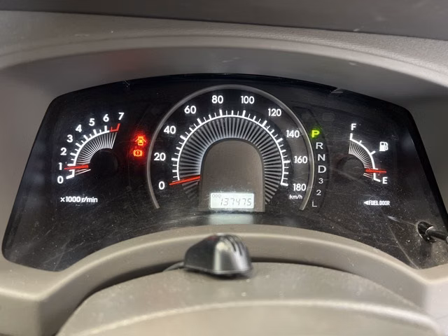 TOYOTA ISIS