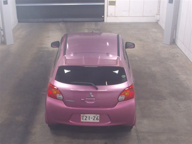 MITSUBISHI MIRAGE