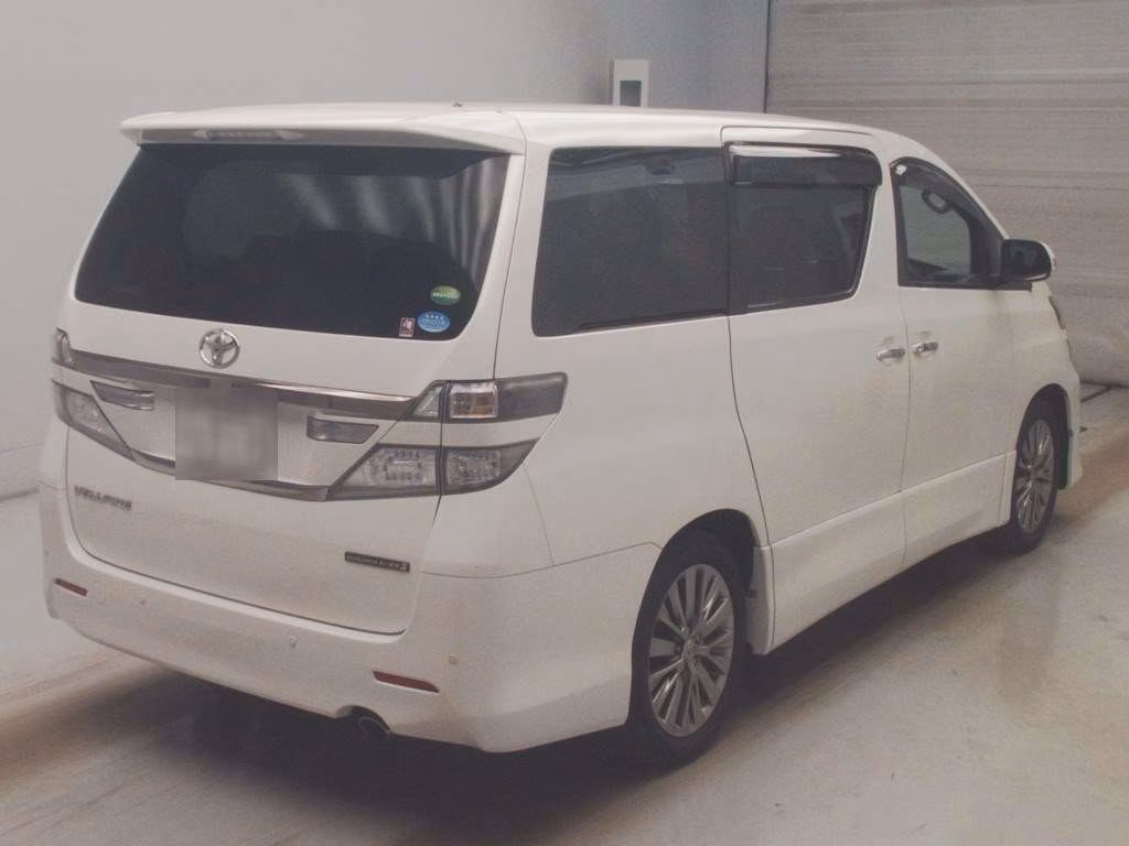 TOYOTA VELLFIRE