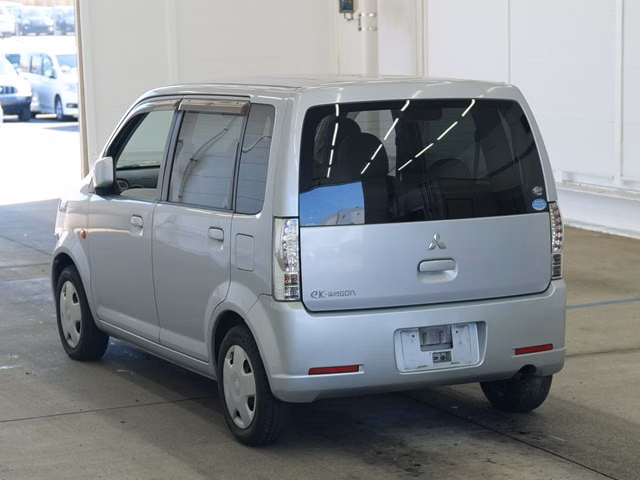 MITSUBISHI EK WAGON