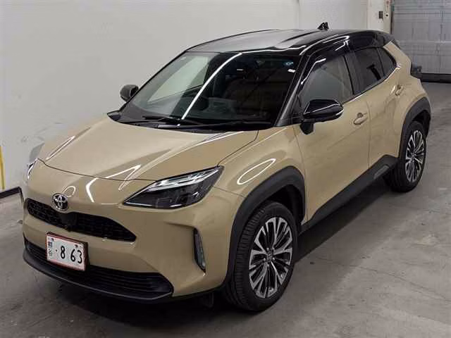 TOYOTA YARIS CROSS