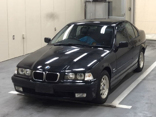 BMW 3-SERIES