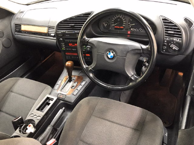 BMW 3-SERIES