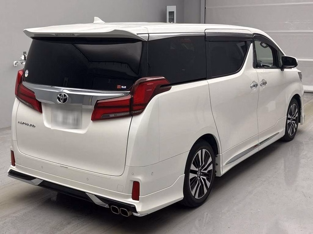 TOYOTA ALPHARD