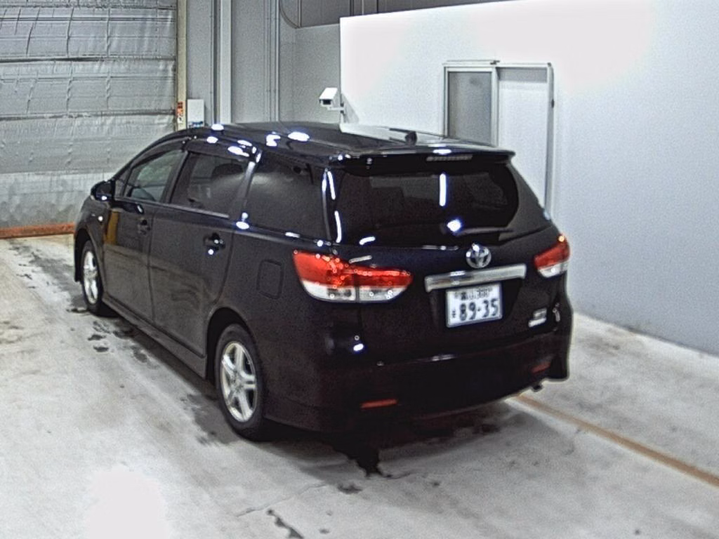 TOYOTA WISH