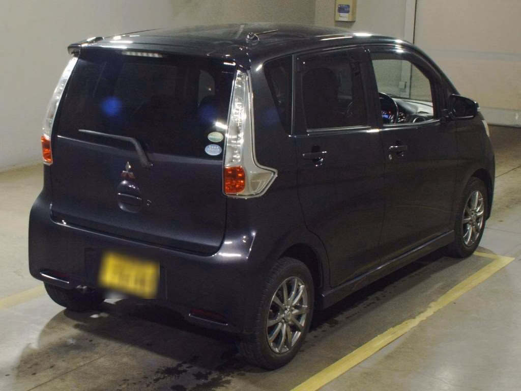 MITSUBISHI EK CUSTOM