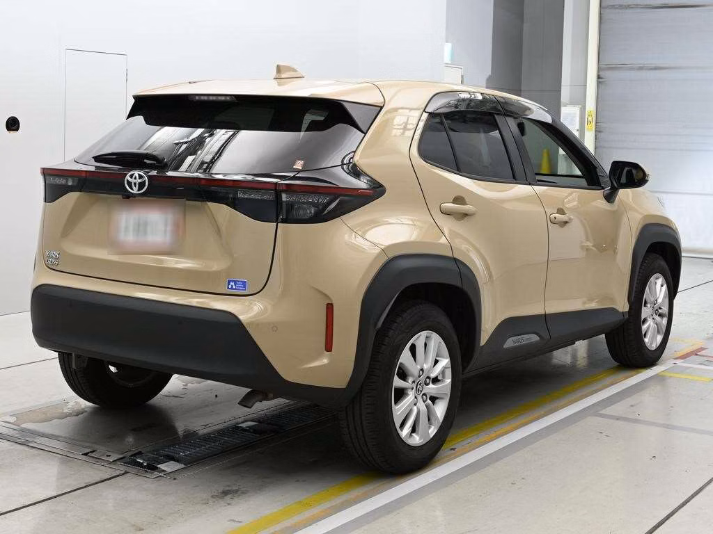 TOYOTA YARIS CROSS