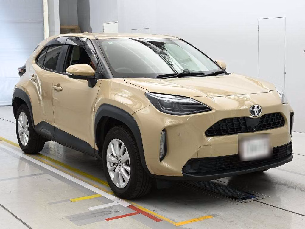 TOYOTA YARIS CROSS