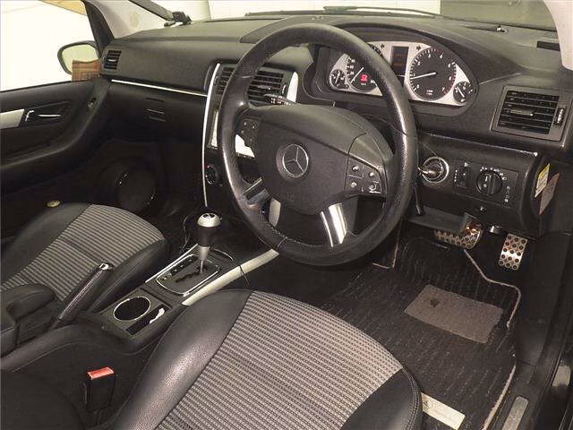 MERCEDES-BENZ B-CLASS