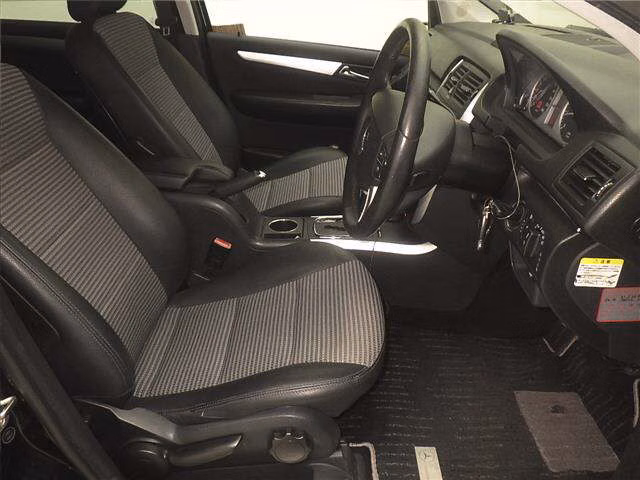 MERCEDES-BENZ B-CLASS