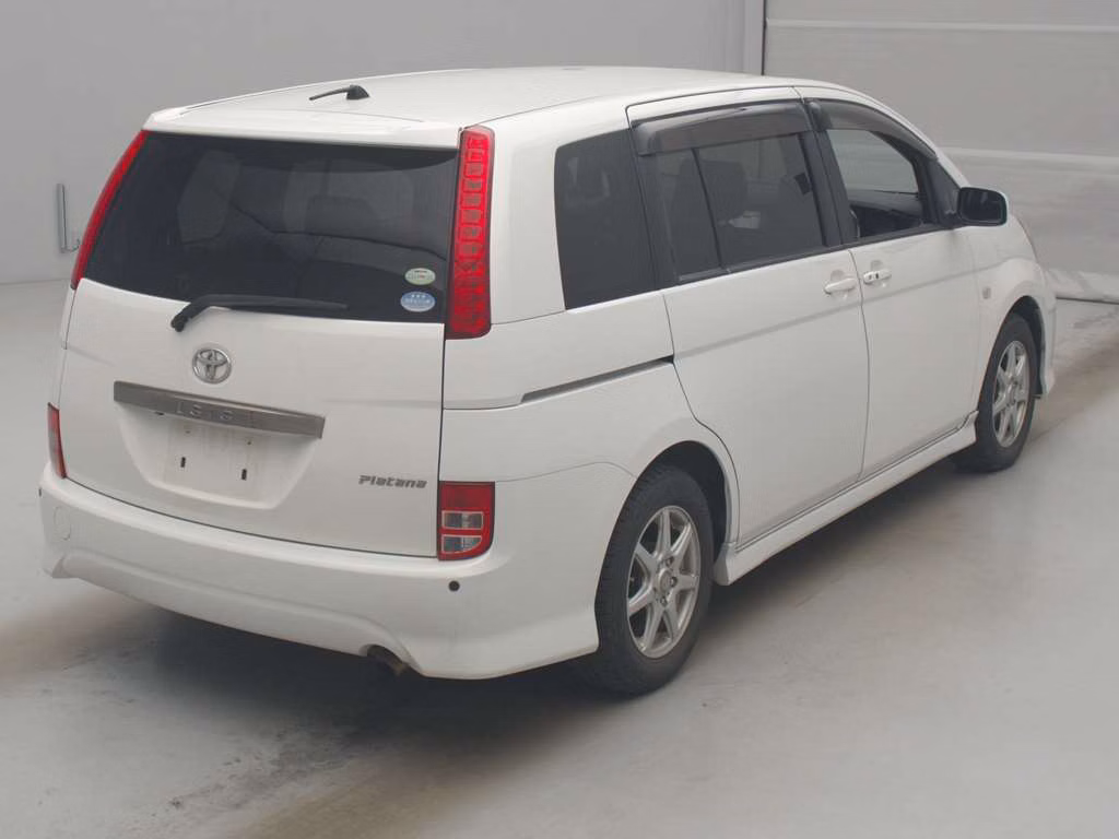 TOYOTA ISIS