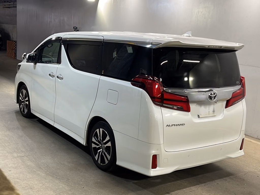 TOYOTA ALPHARD