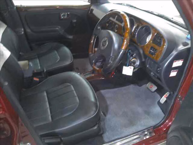 DAIHATSU MIRA GINO