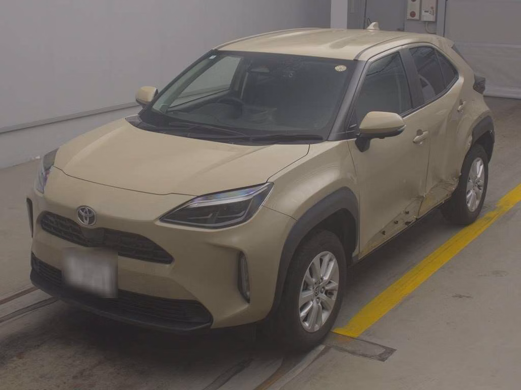 TOYOTA YARIS CROSS