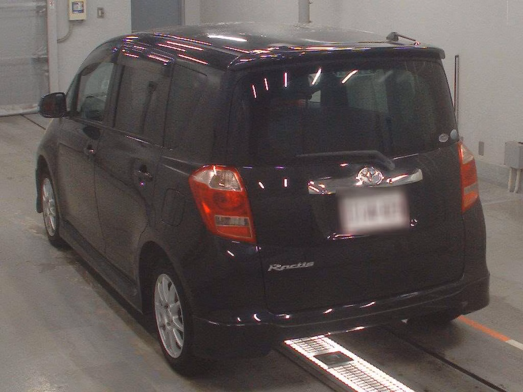 TOYOTA RACTIS