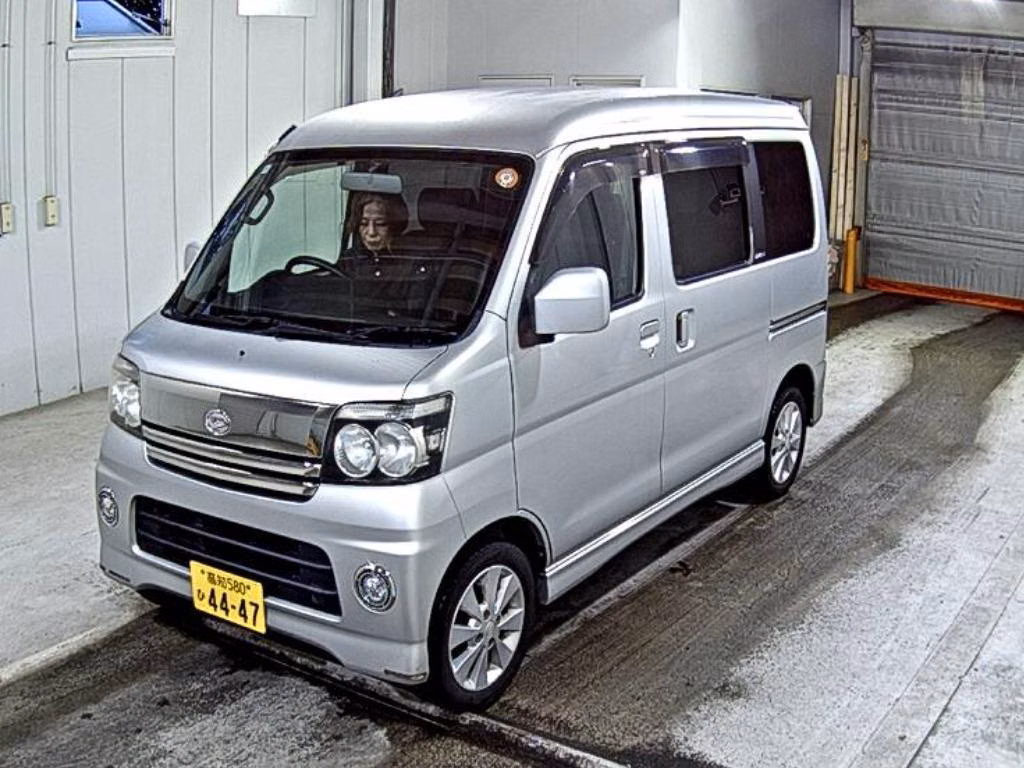 DAIHATSU ATRAI