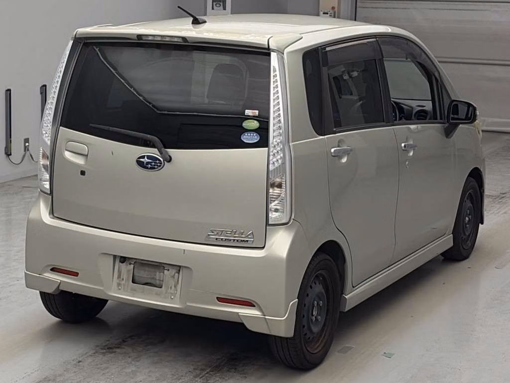 SUBARU STELLA