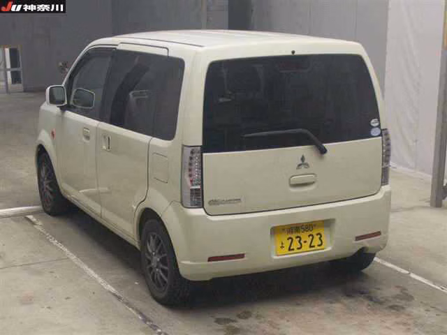 MITSUBISHI EK WAGON