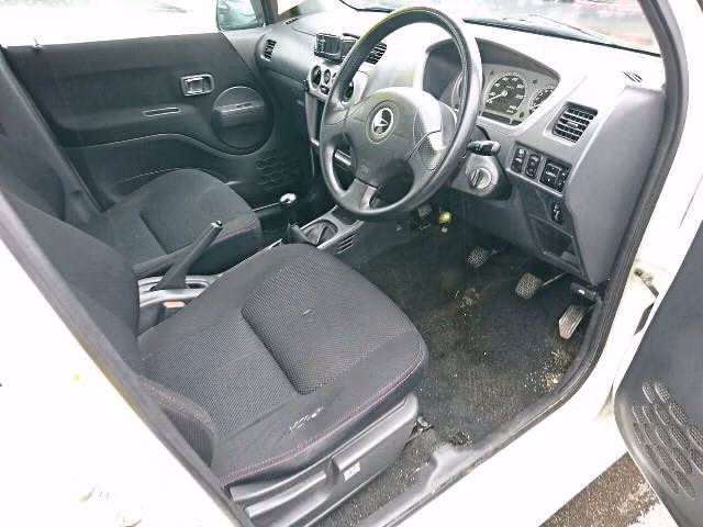 DAIHATSU TERIOS KID