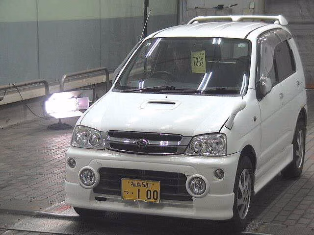 DAIHATSU TERIOS KID