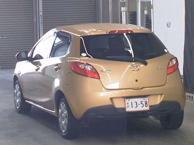 MAZDA DEMIO
