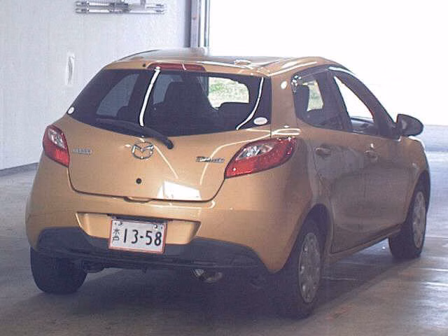 MAZDA DEMIO