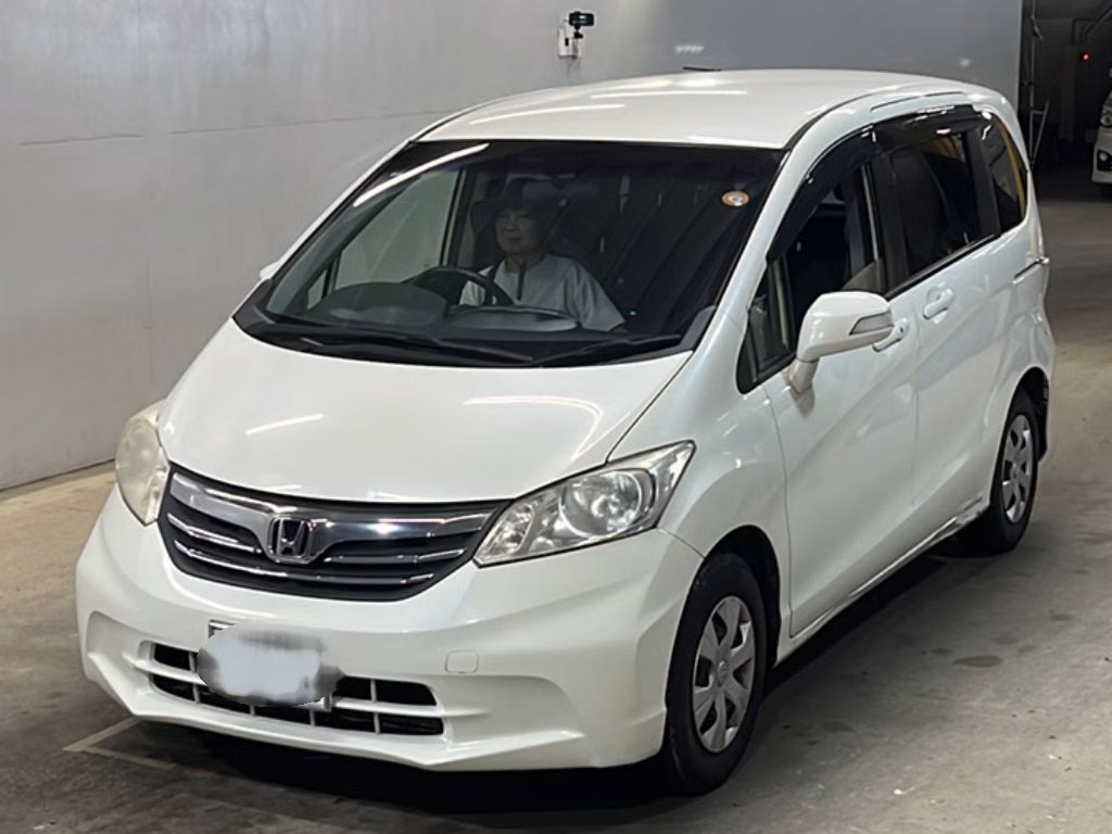 HONDA FREED