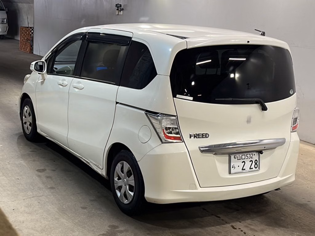 HONDA FREED