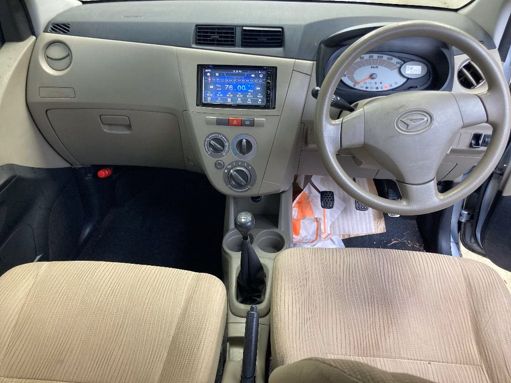 DAIHATSU MIRA