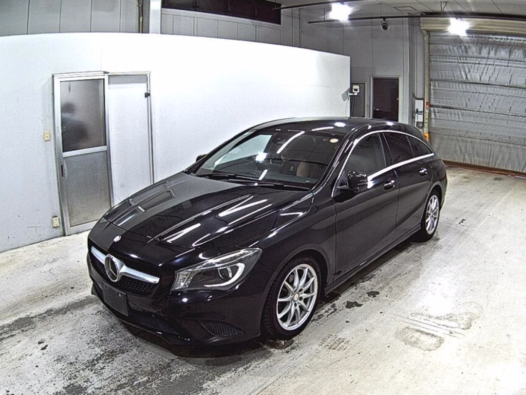 MERCEDES-BENZ CLA-CLASS
