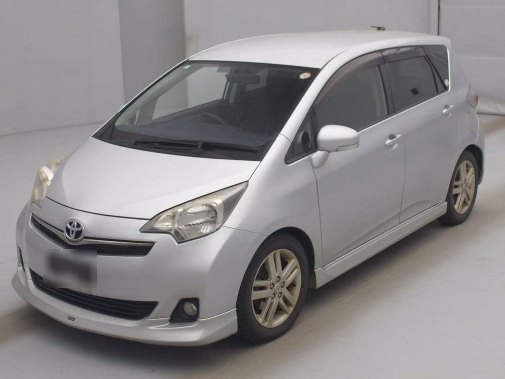 TOYOTA RACTIS