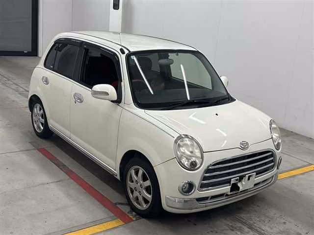 DAIHATSU MIRA GINO