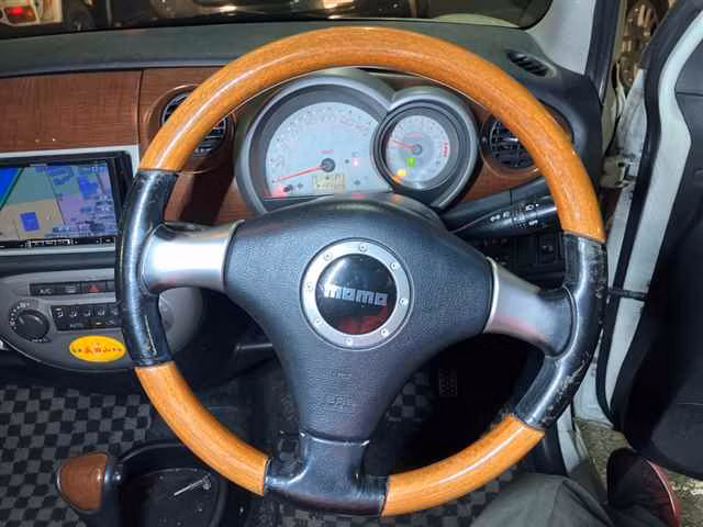DAIHATSU MIRA GINO