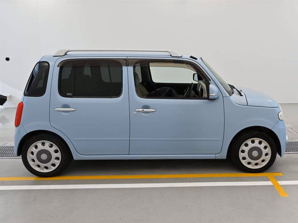 DAIHATSU MIRA COCOA