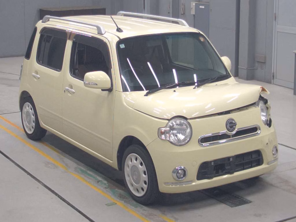 DAIHATSU MIRA COCOA
