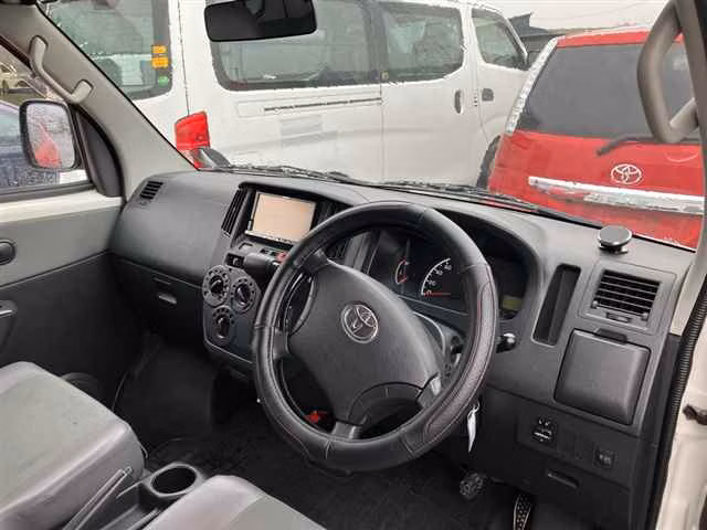 TOYOTA LITE ACE