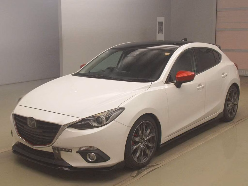 MAZDA AXELA
