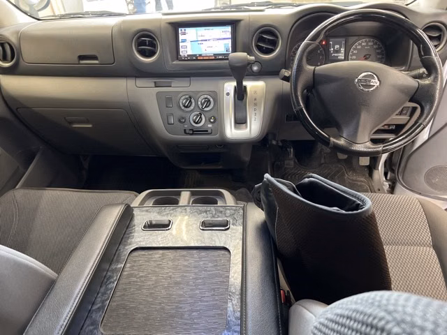 NISSAN NV350 CARAVAN