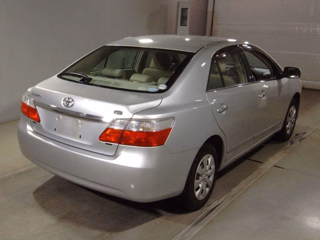 TOYOTA PREMIO