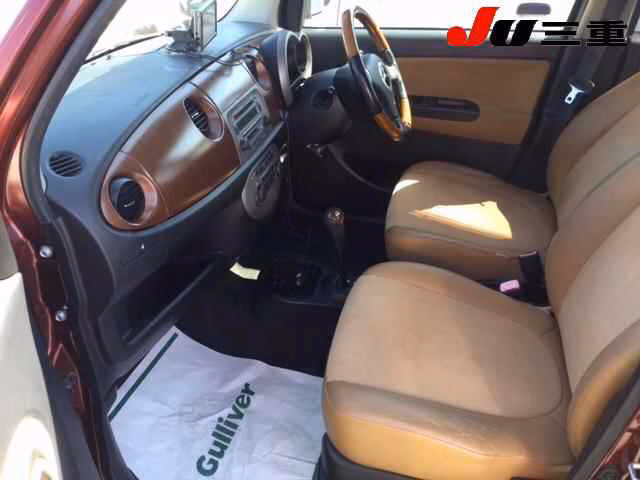 DAIHATSU MIRA GINO