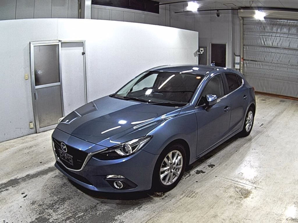 MAZDA AXELA