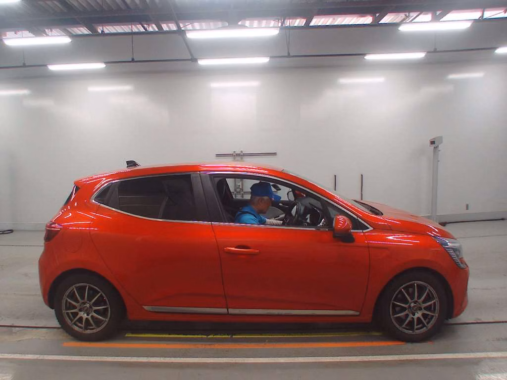 RENAULT LUTECIA