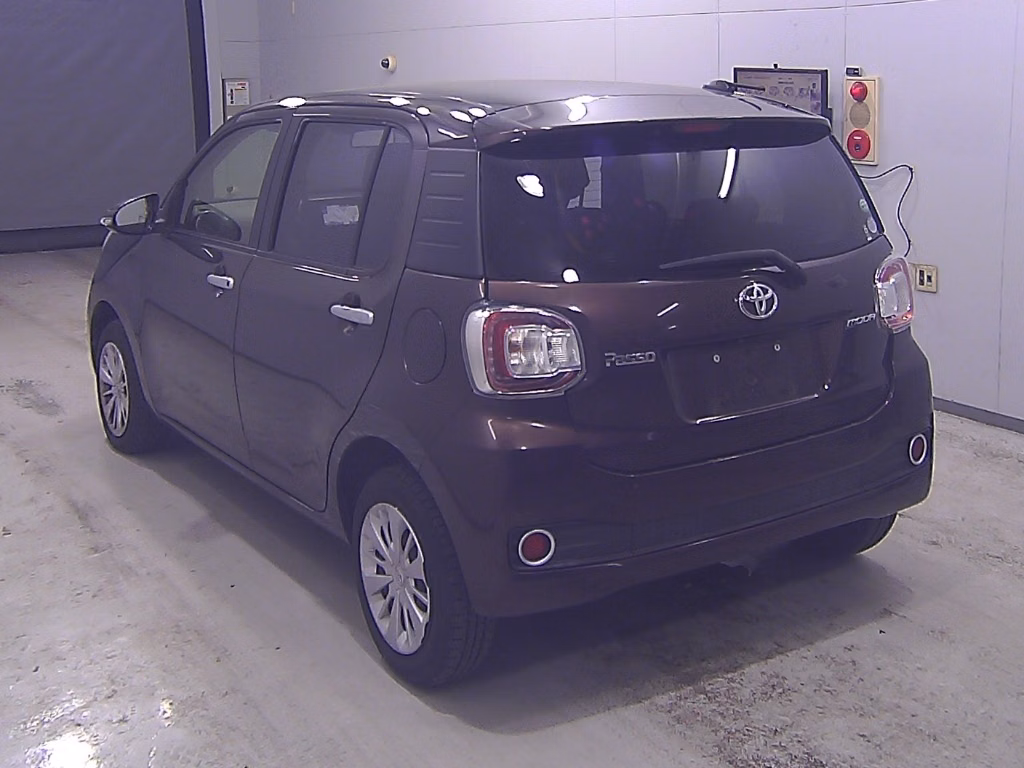 TOYOTA PASSO