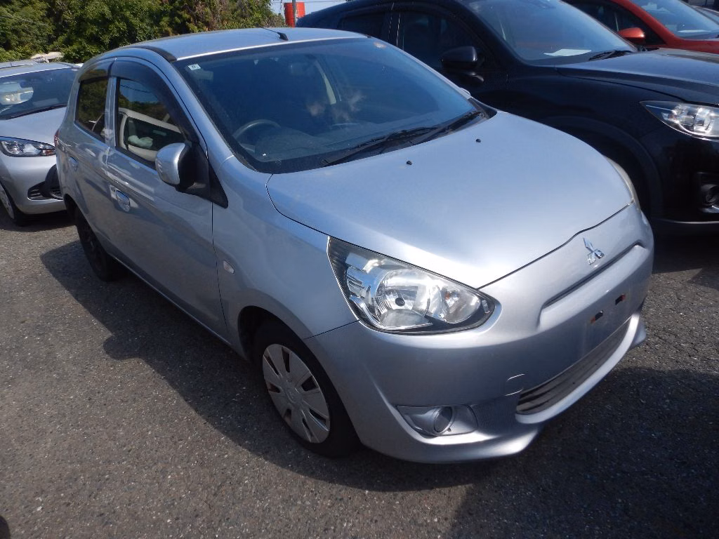MITSUBISHI MIRAGE