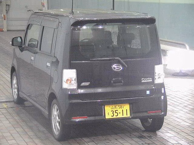 DAIHATSU MOVE CONTE